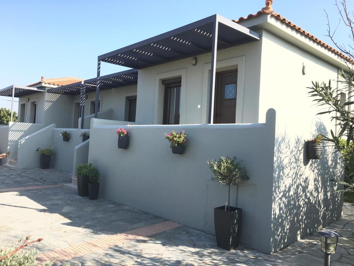 Caviro Apartment Moudhros ภายนอก รูปภาพ