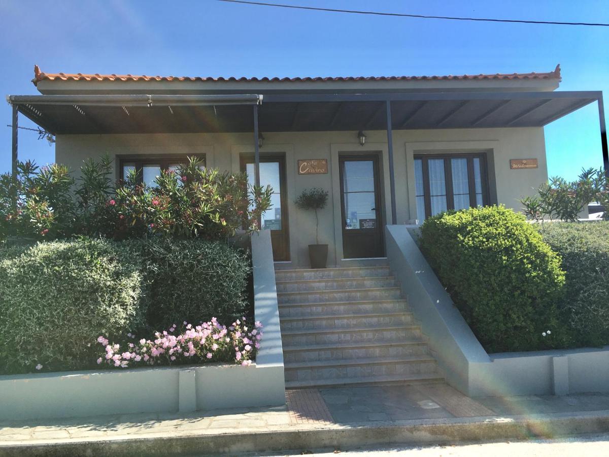 Caviro Apartment Moudhros ภายนอก รูปภาพ