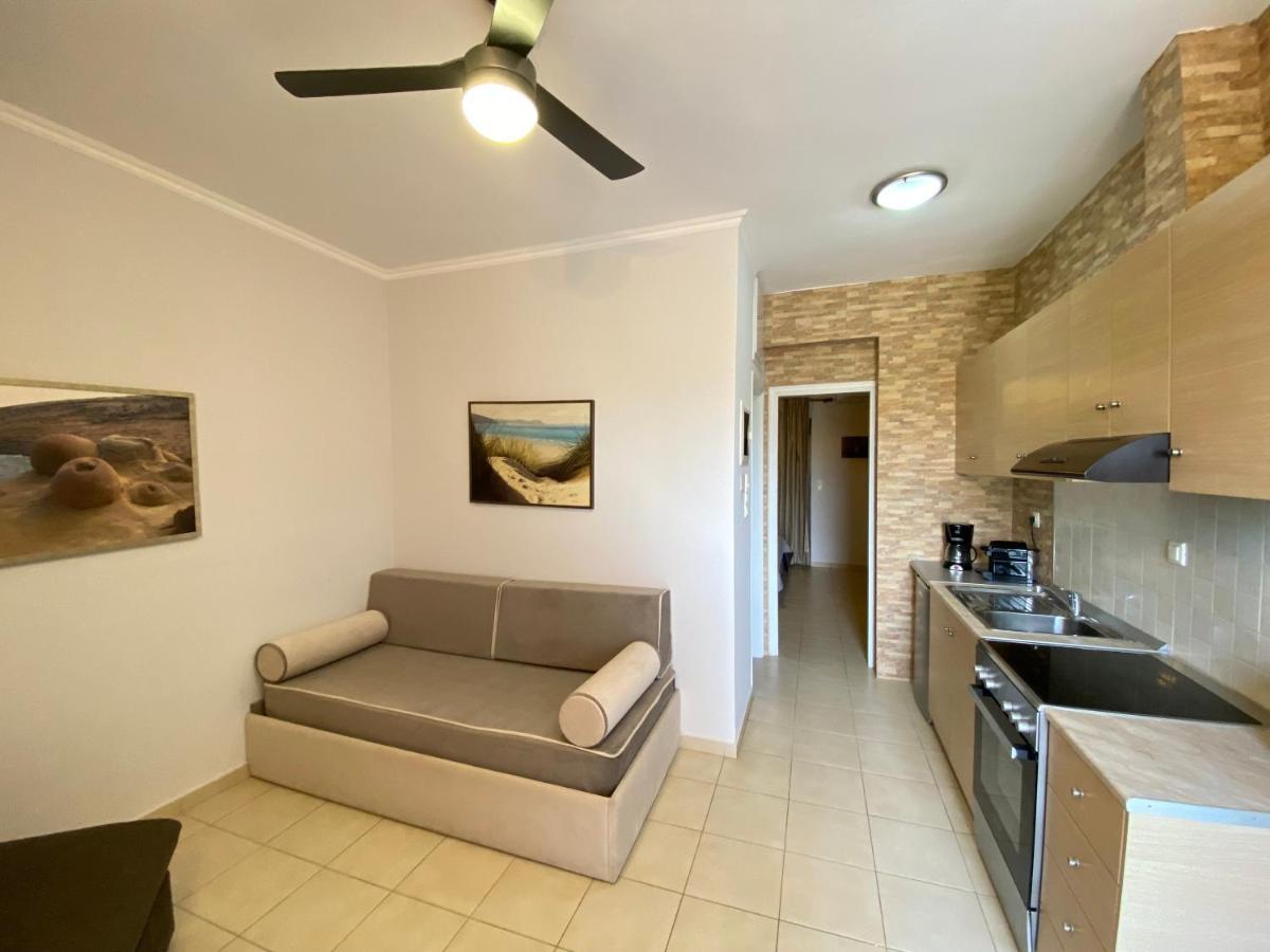 Caviro Apartment Moudhros ภายนอก รูปภาพ