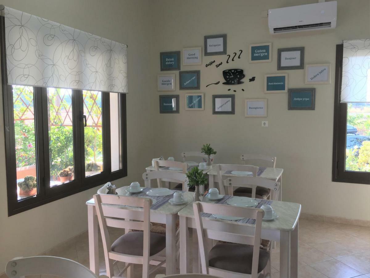 Caviro Apartment Moudhros ภายนอก รูปภาพ